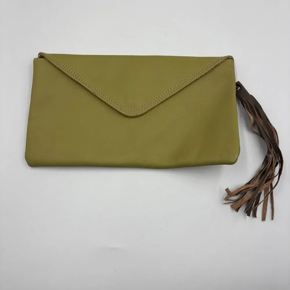 Cueropapel & Tijera Sage Green Leather Envelope Clutch With Tassel Purse